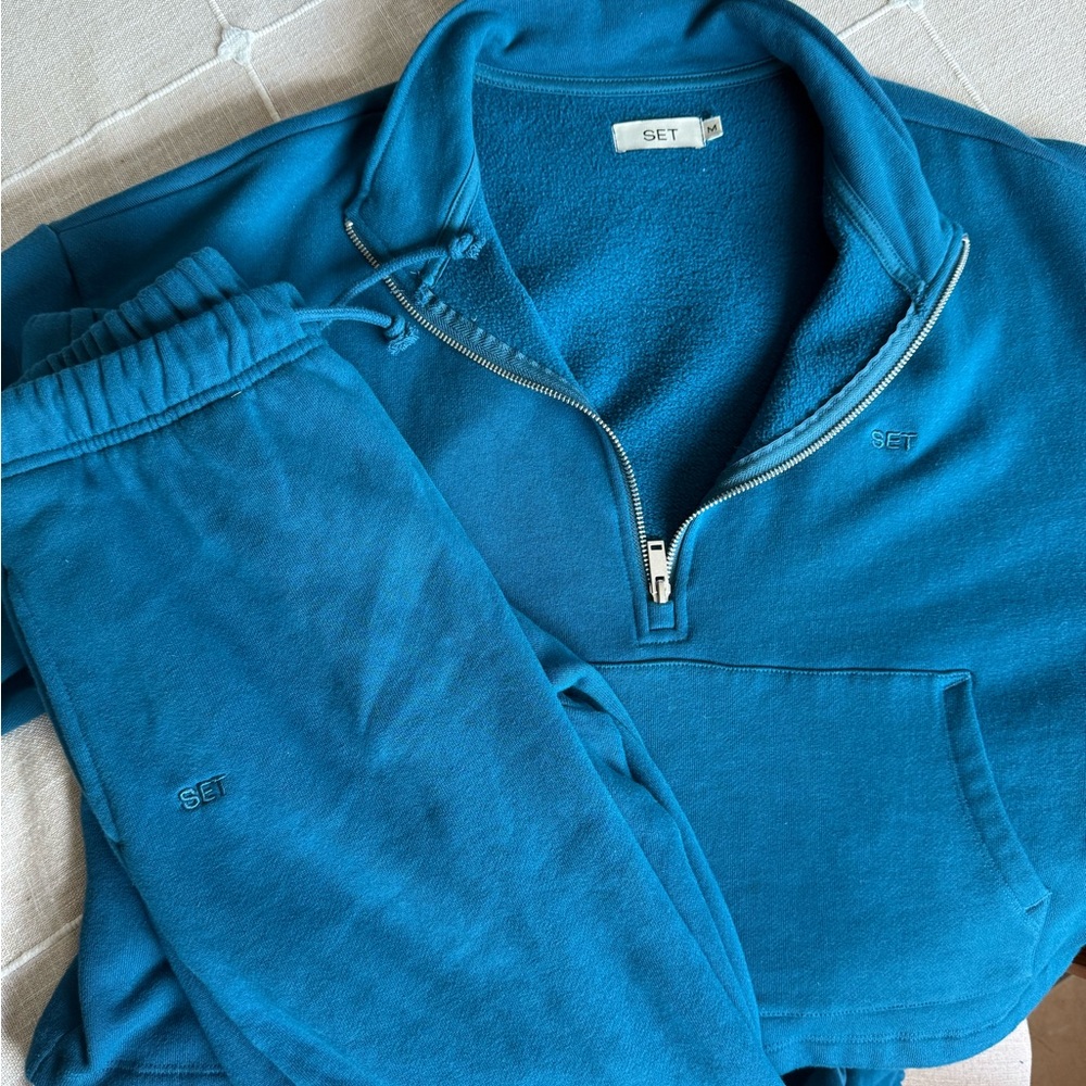 SET Active Sweat Set in Cove